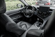     Toyota Camry (XV70)  8  