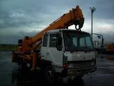   12  Mitsubishi Fuso D704 